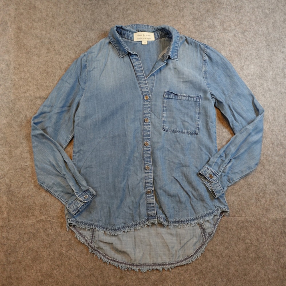 Cloth and Stone Top Women Extra Small Blue Chambray Button Down Raw Hem Tunic